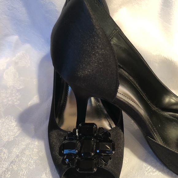 Women’s sexy black jeweled open toe high heels. - Picture 6 of 8